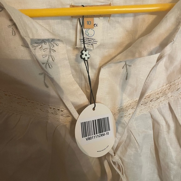VRG GRL Cream White Embroidered Blouse - Picture 2 of 3